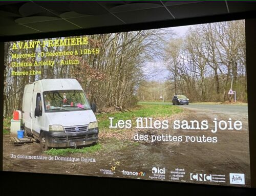 Film documentaire « Les filles sans joie des petites routes »